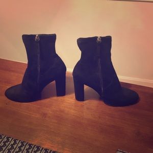 New Steve Madden suede boots